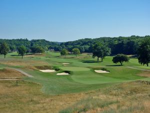 Moraine 16th Green